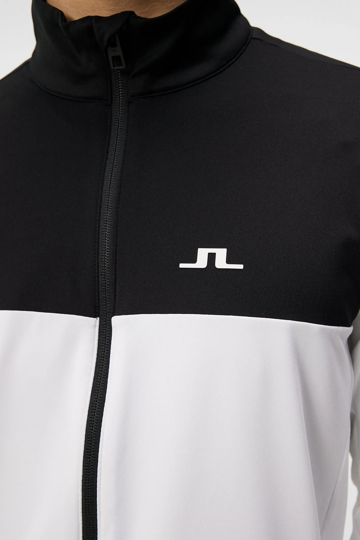 Banks Mid Layer / White