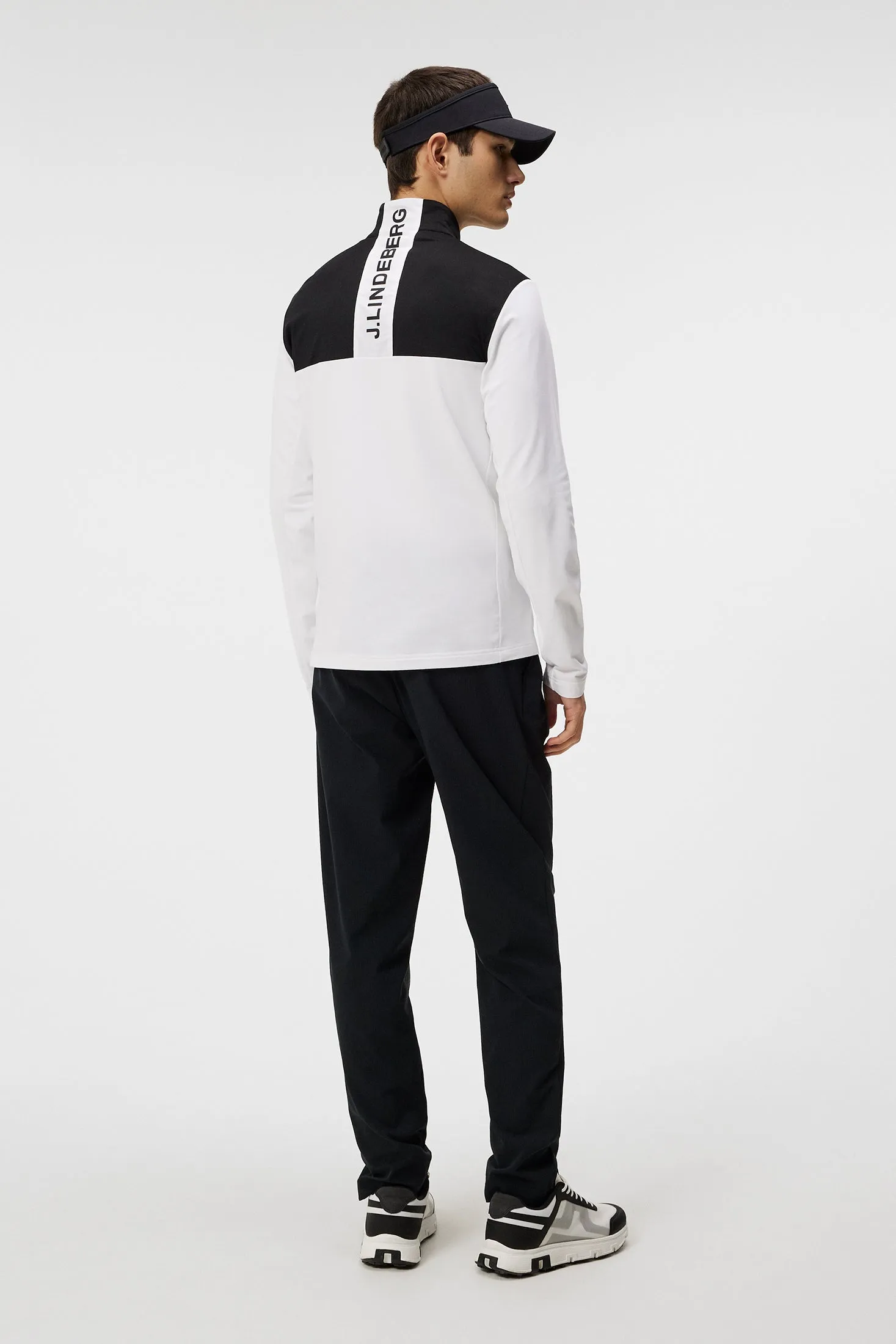 Banks Mid Layer / White