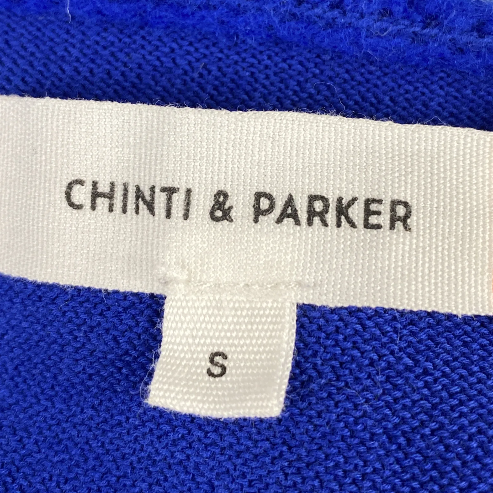 Chinti&Parker blue knitted vest with yellow strip