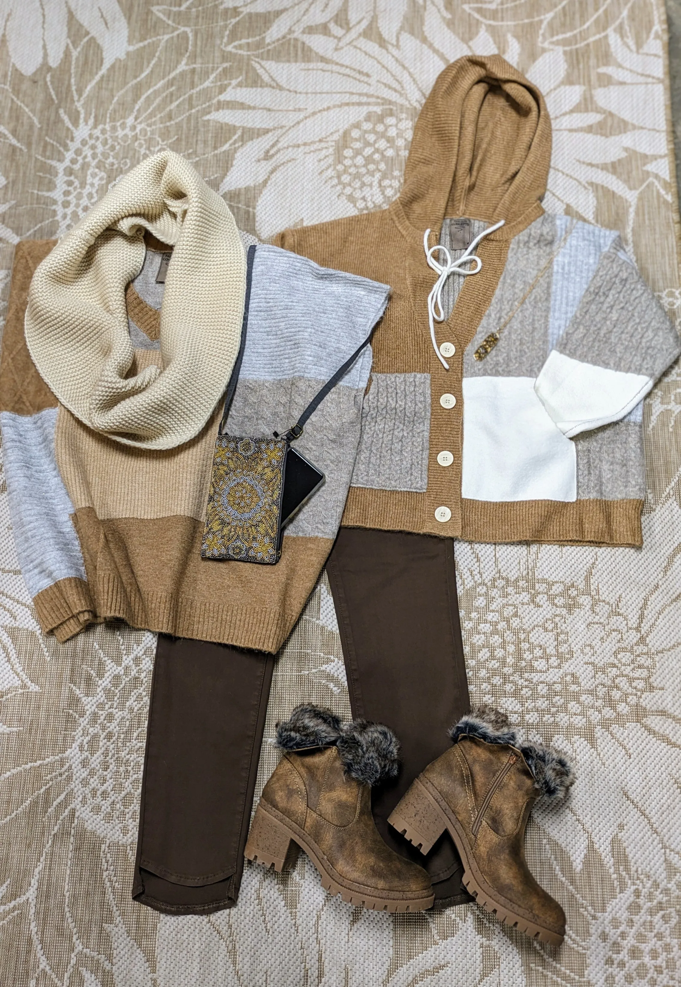 Fashion Concepts Color Block Latte Vest soft and cozy