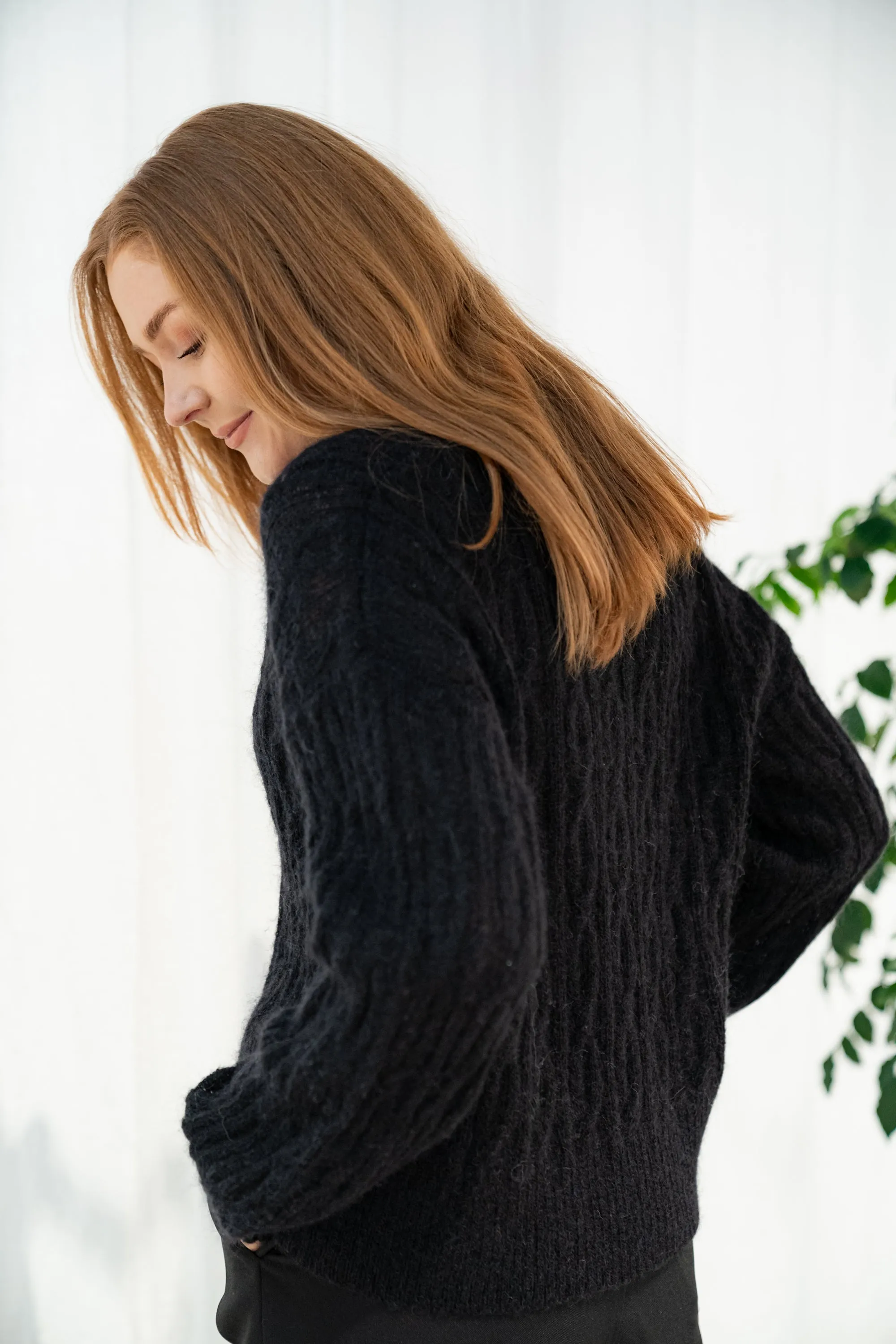 Gotland Knit Cardigan - Black