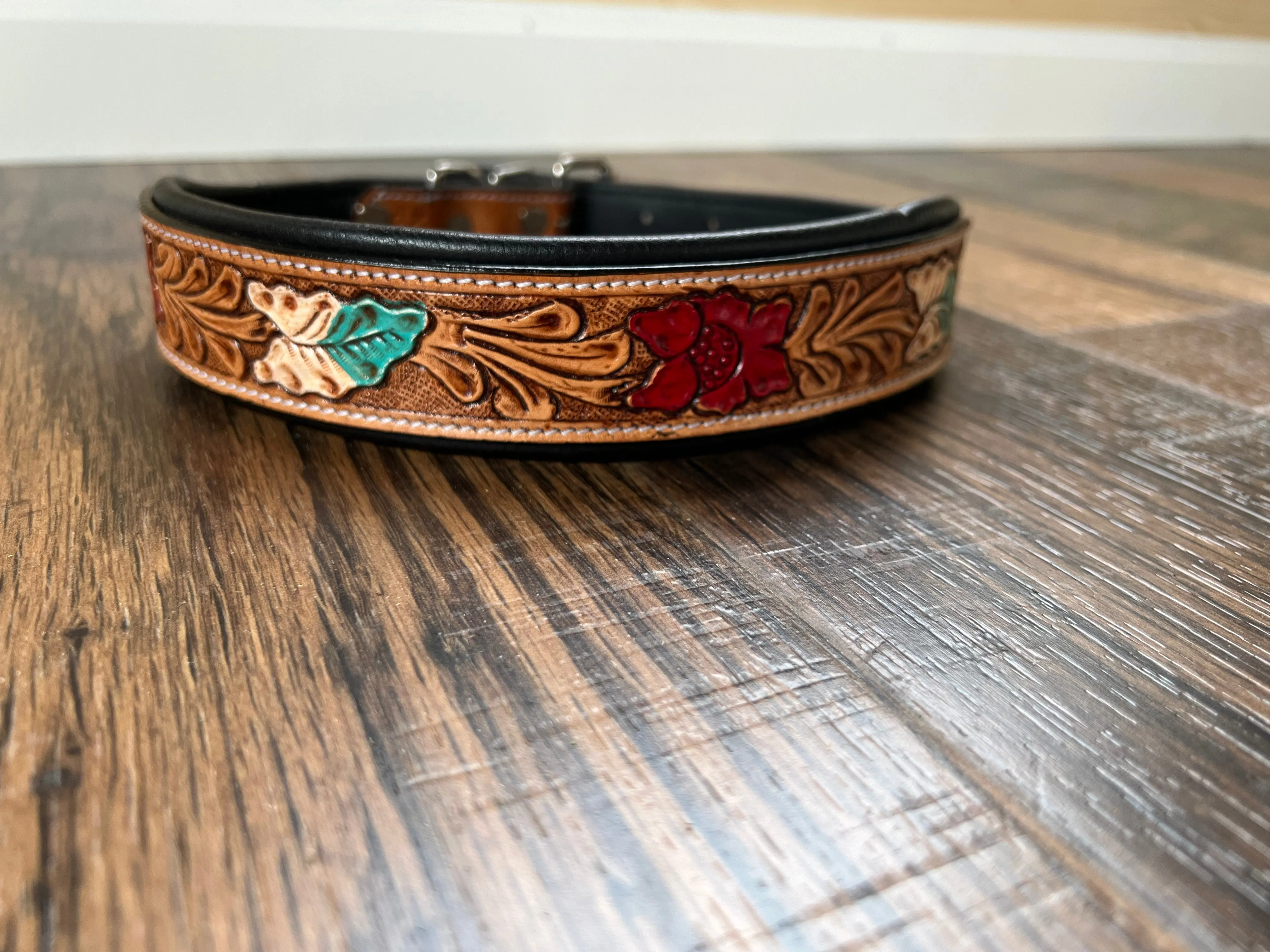 Handcrafted Padded Leather Tooled Dog Collar Red Leaf
