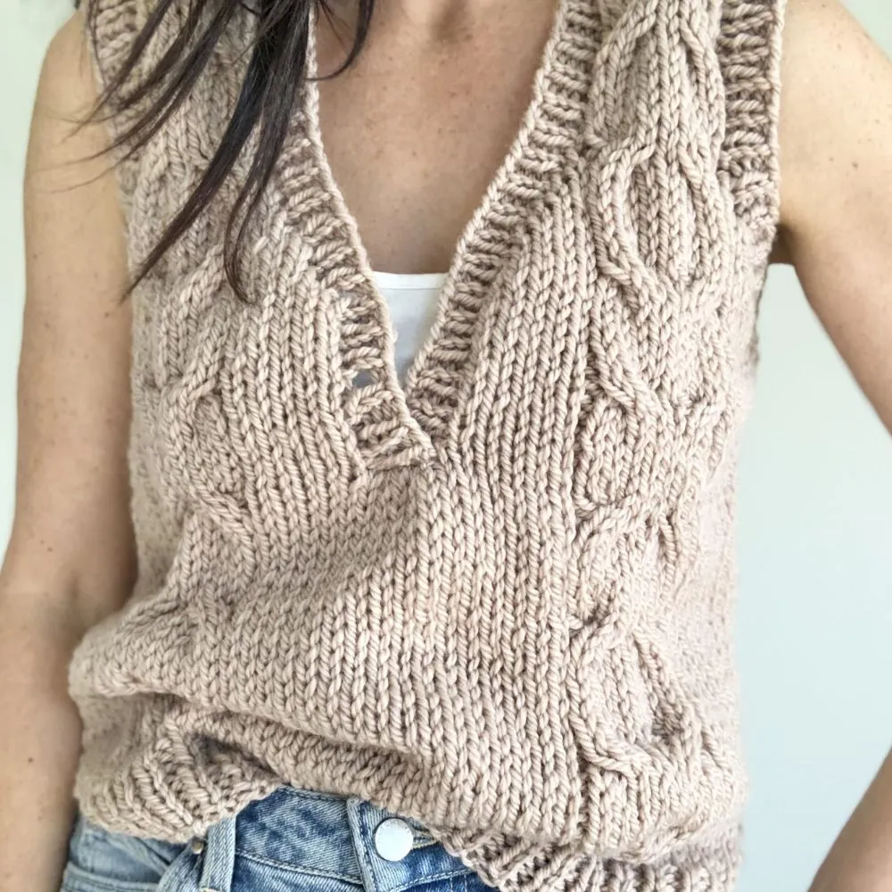 Ivy Vest Knitting Pattern (063)