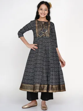 Jashvi Girls Black Printed Panelled Kurta With Palazzos