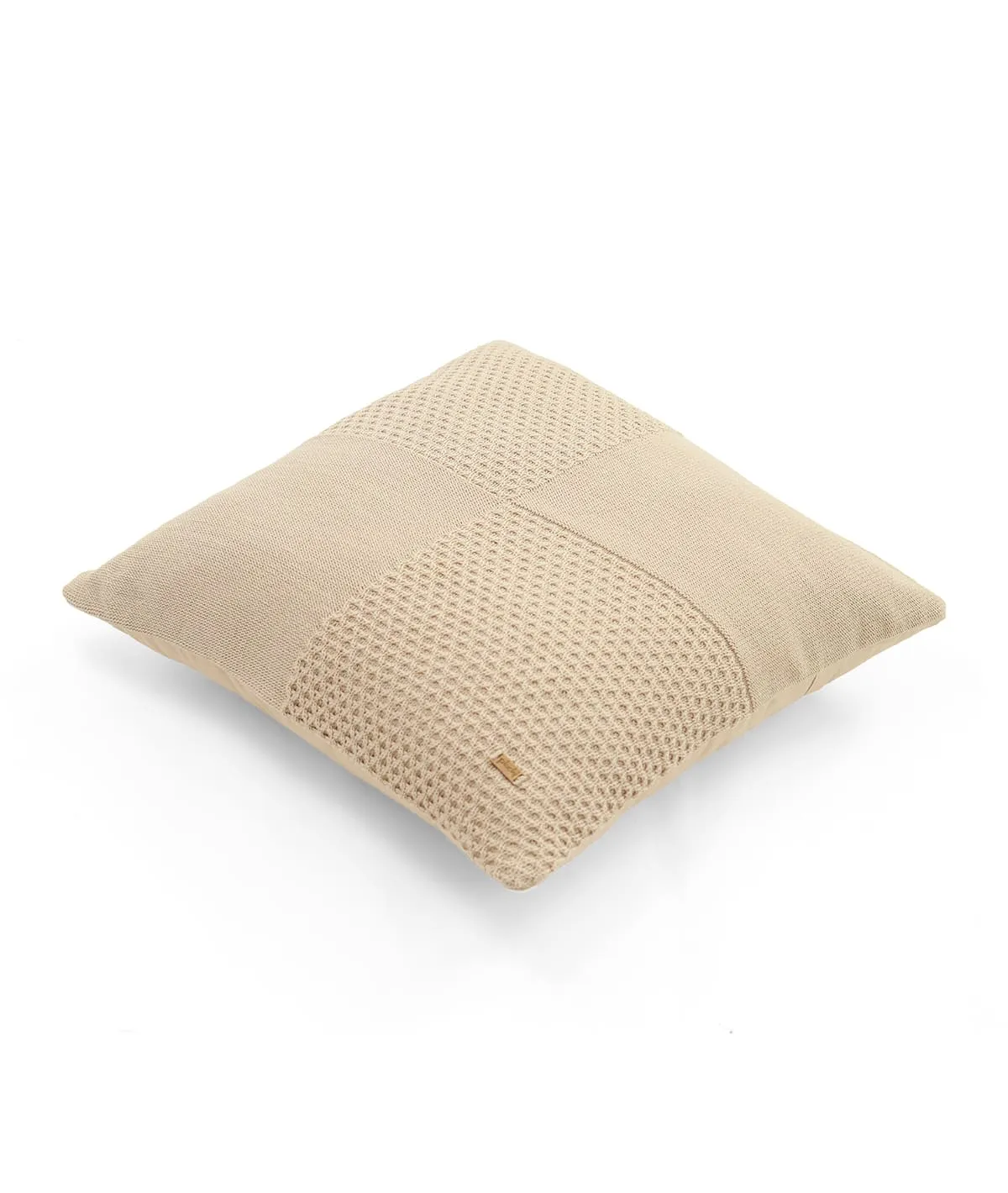 Kelly Fusion Oat Cotton Knitted Decorative 18 X 18 Inches Cushion Cover