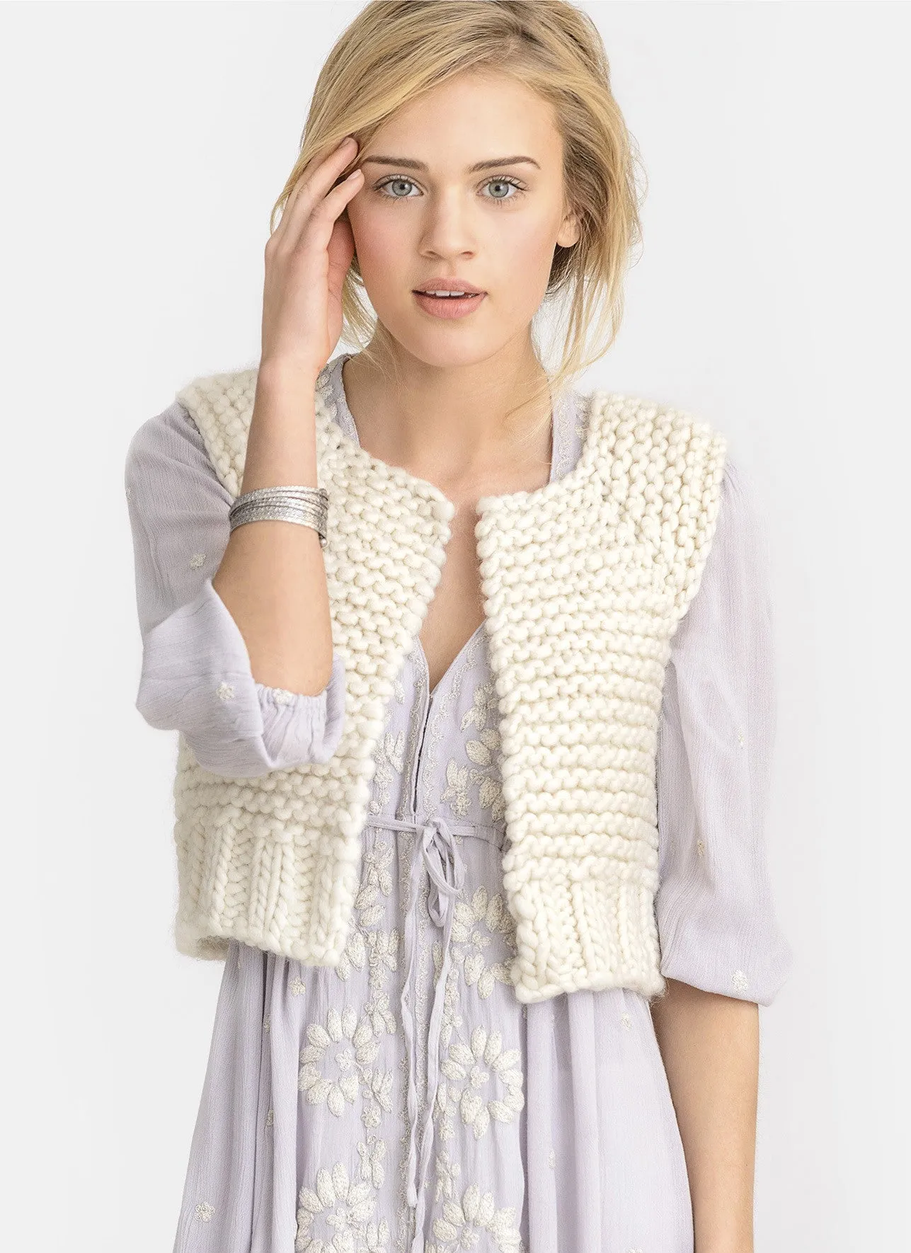 Lanesboro Vest in Blue Sky Bulky (20155)