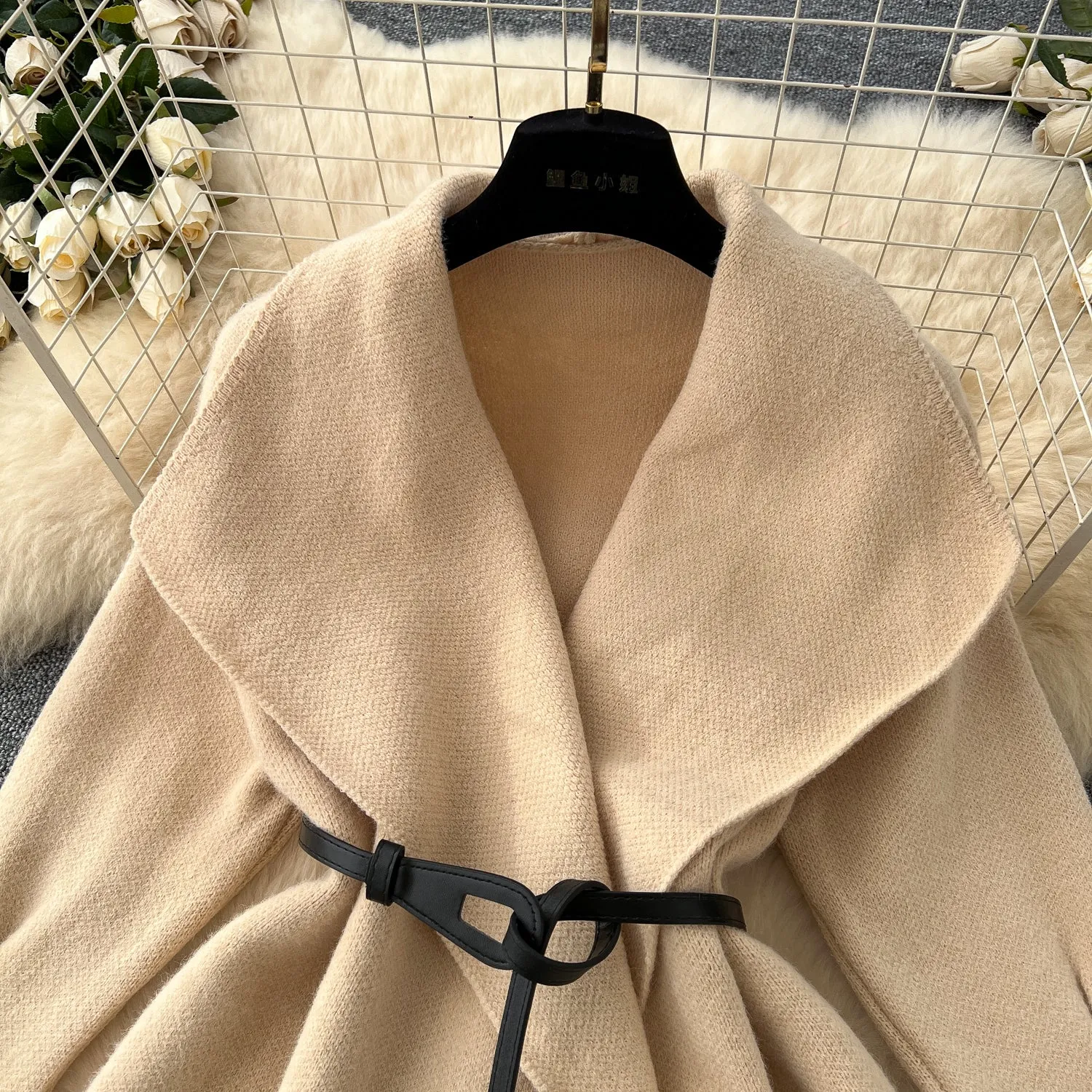 Lapeled Shawl Cardigan with Waistband