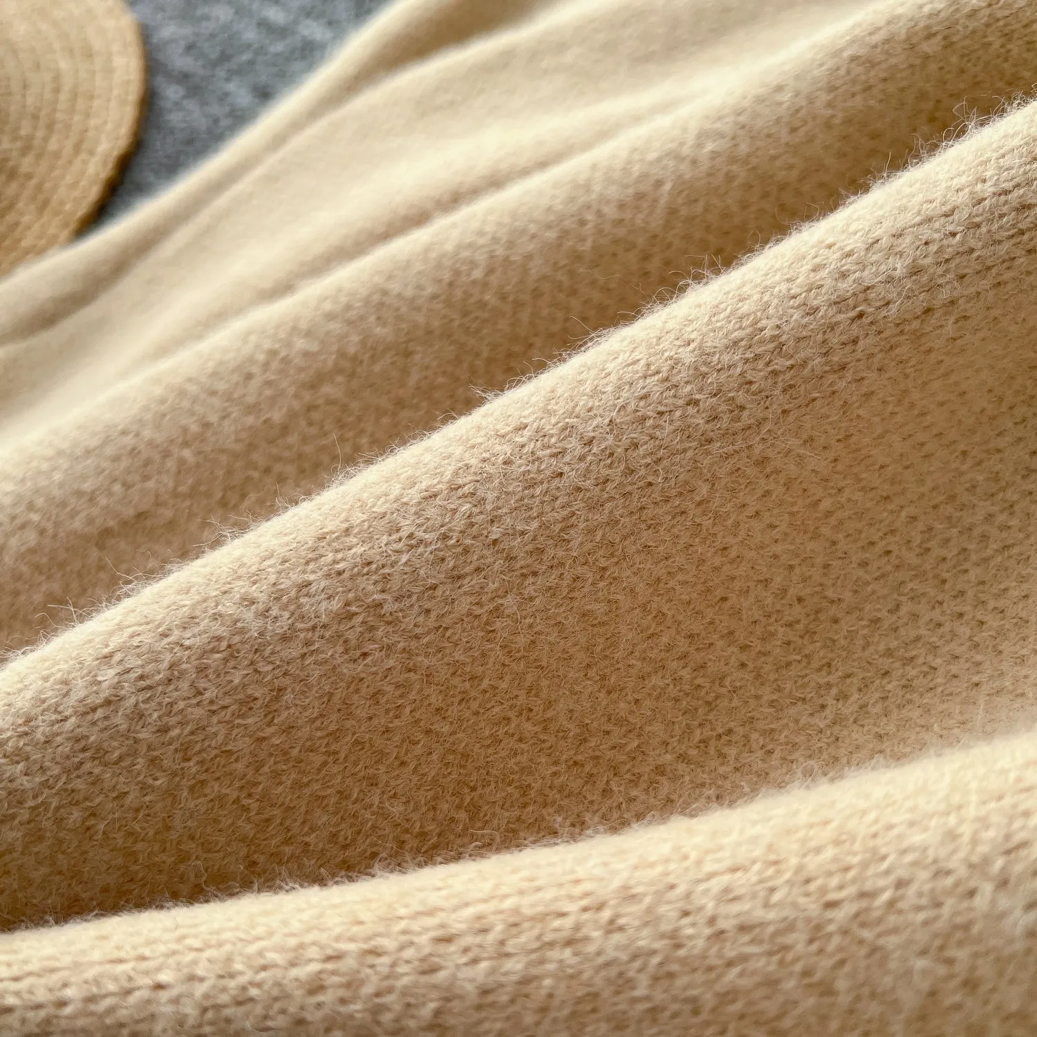 Lapeled Shawl Cardigan with Waistband