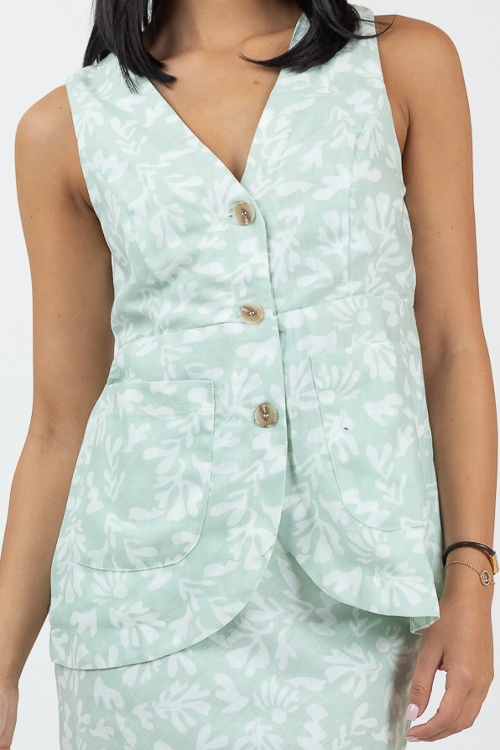 Liyana Linen Vest