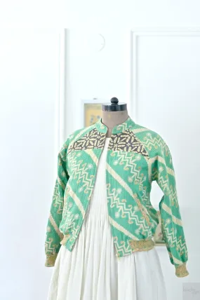 Medium, Charlotte Jacket in a beautiful Vintage Print, Quilted Cotton