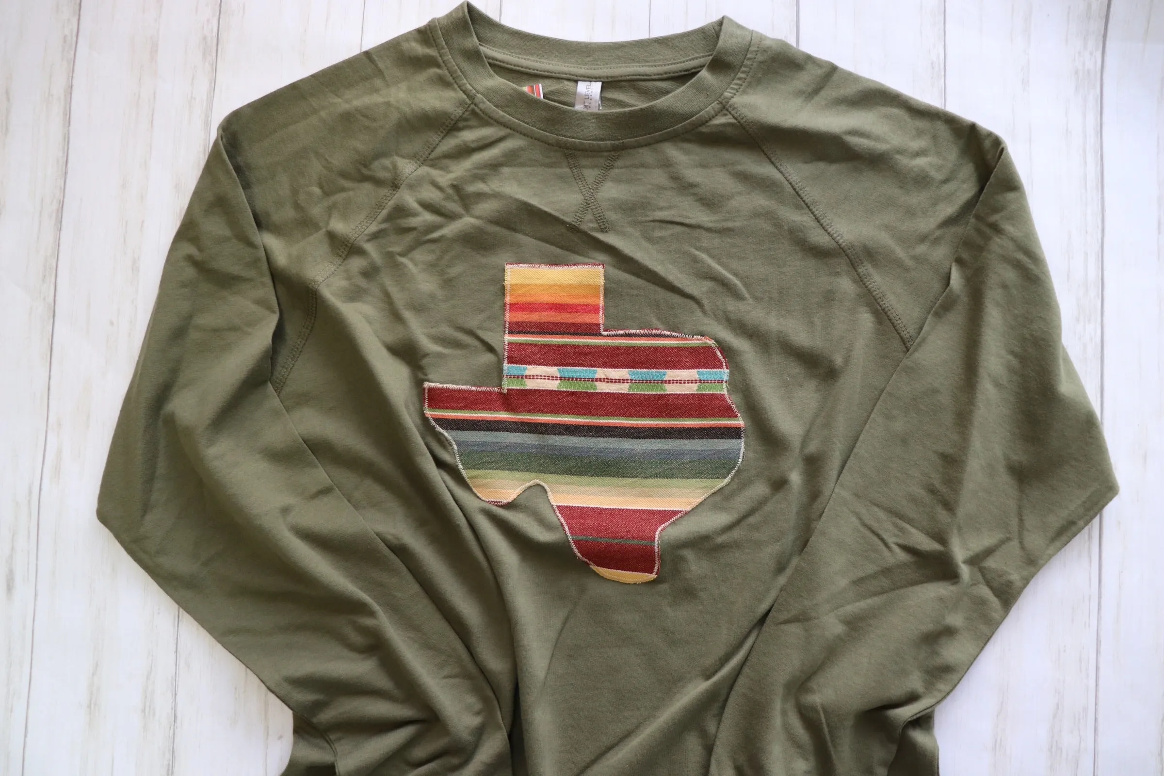 Sangria Serape Olive Pullover