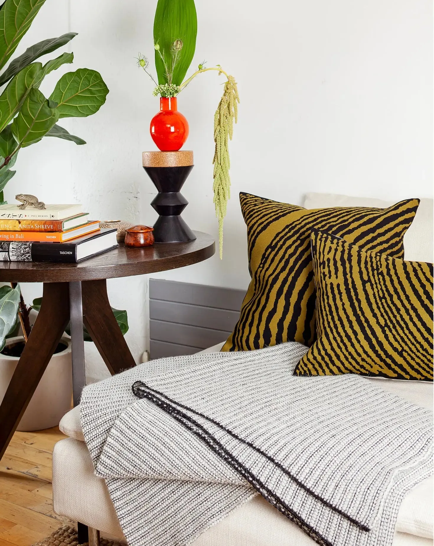 Set of 2 Wood Block Moss Square Cushion