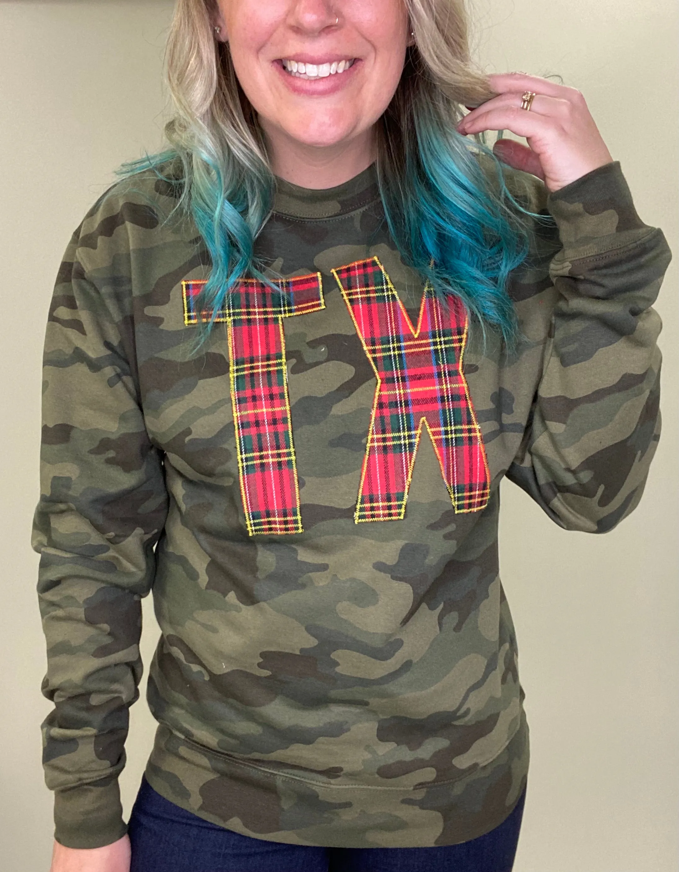 Tartan Plaid State Pullover [Premium Camo]