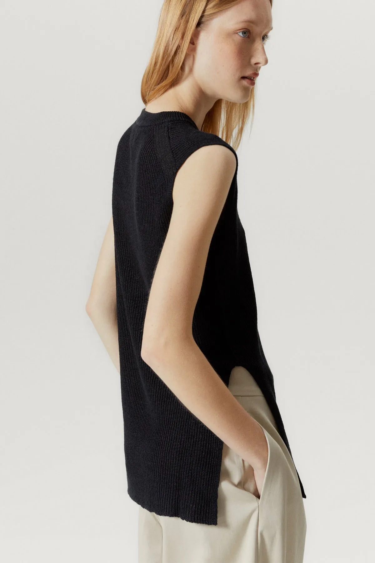The Linen Cotton Ribbed Vest