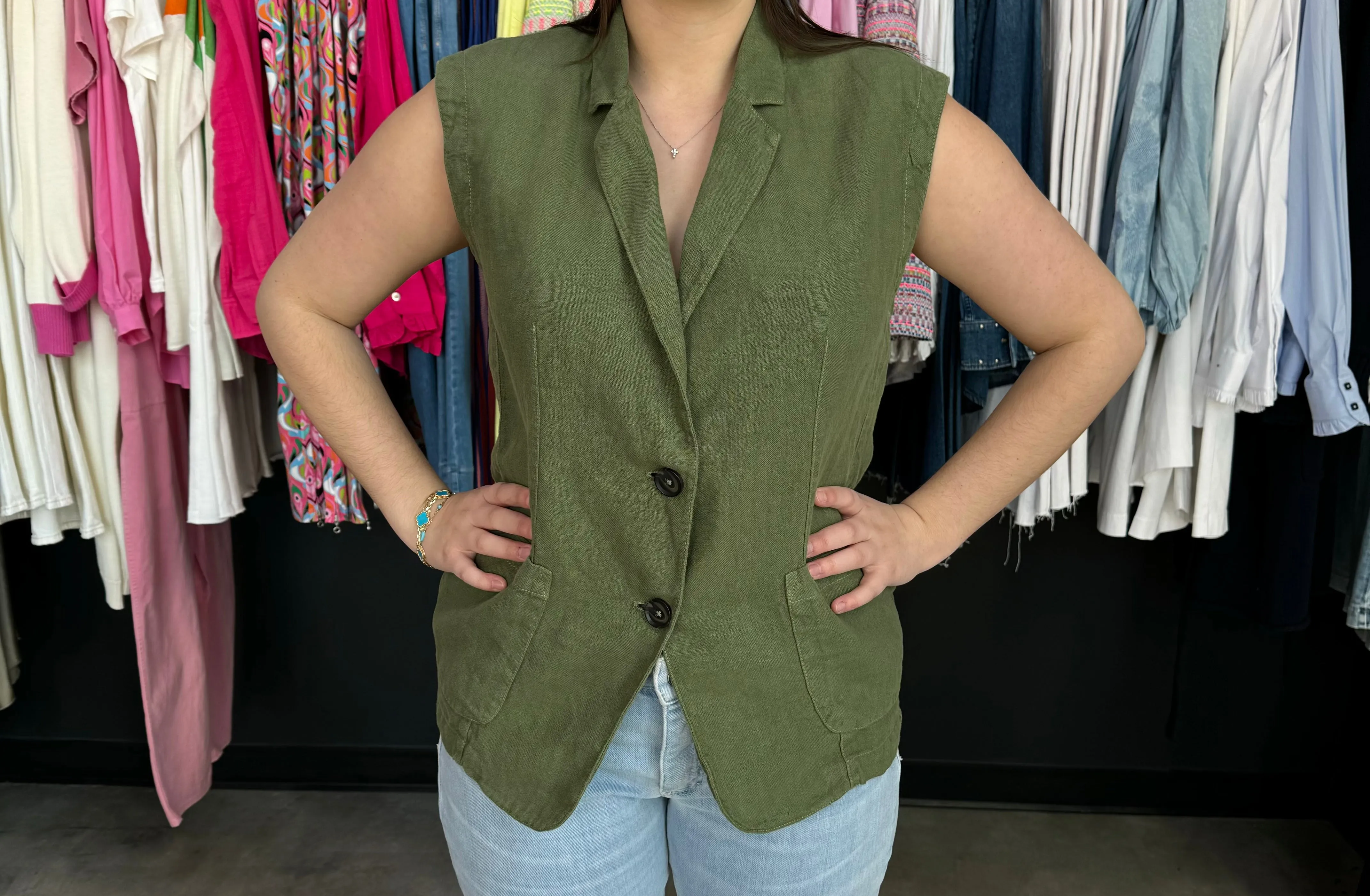 Velvet Heavy Linen Vest Cyprus Green