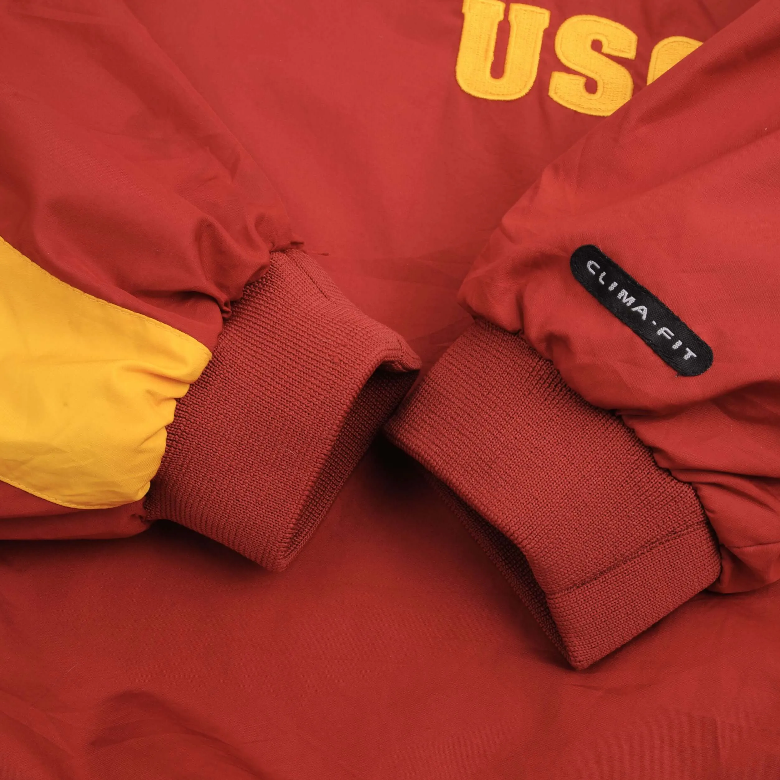 VINTAGE NIKE USC TROJAN WINDBREAKER PULLOVER JACKET 1990S SIZE MEDIUM